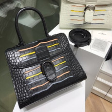 델보 브리앙 MM 크로커다일 토트백 블랙